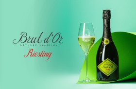 Новогодняя новинка — игристое вино  Brut d’Or Riesling от «Абрау-Дюрсо»